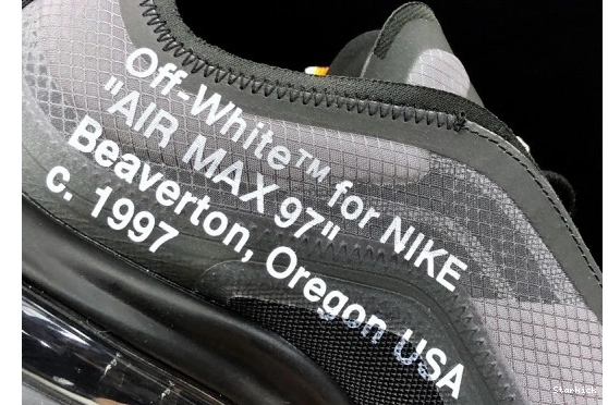 97 Black  Max O-W Air AJ4585-001 0320